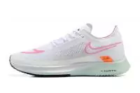 nike zoom streak spectrum blanc rose